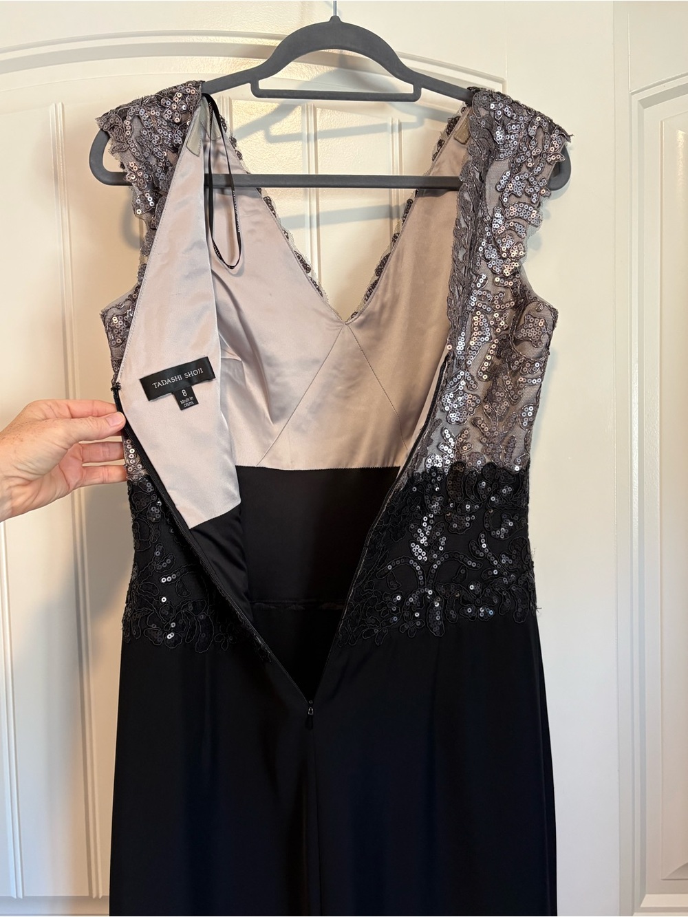 TADASHI SHOJI Pearl Grey Black Two-Tone Sequin Lace Bodice Maxi Gown Dress sz 8 - Picture 9 of 13